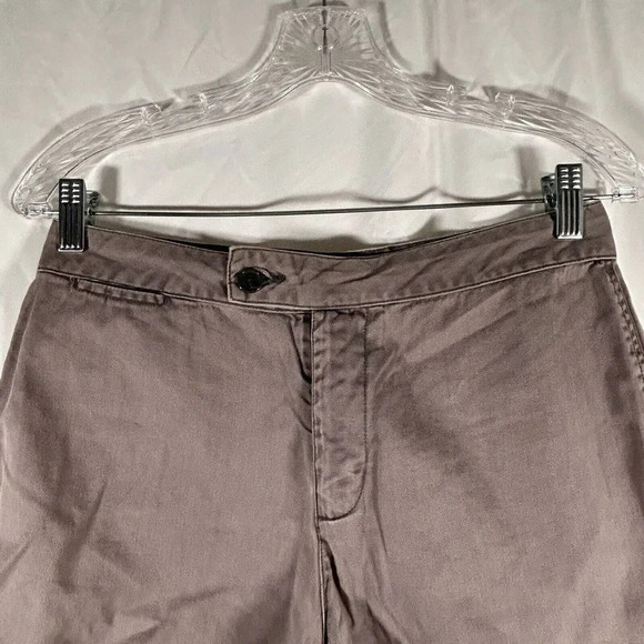 Old Navy Shorts Women's 6 Grey Button Zip 100% Cotton Mid Rise Rear Pockets - Picture 2 of 8